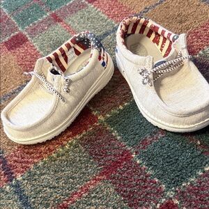 Hey Dude Kids Moccasins in Cream and Red